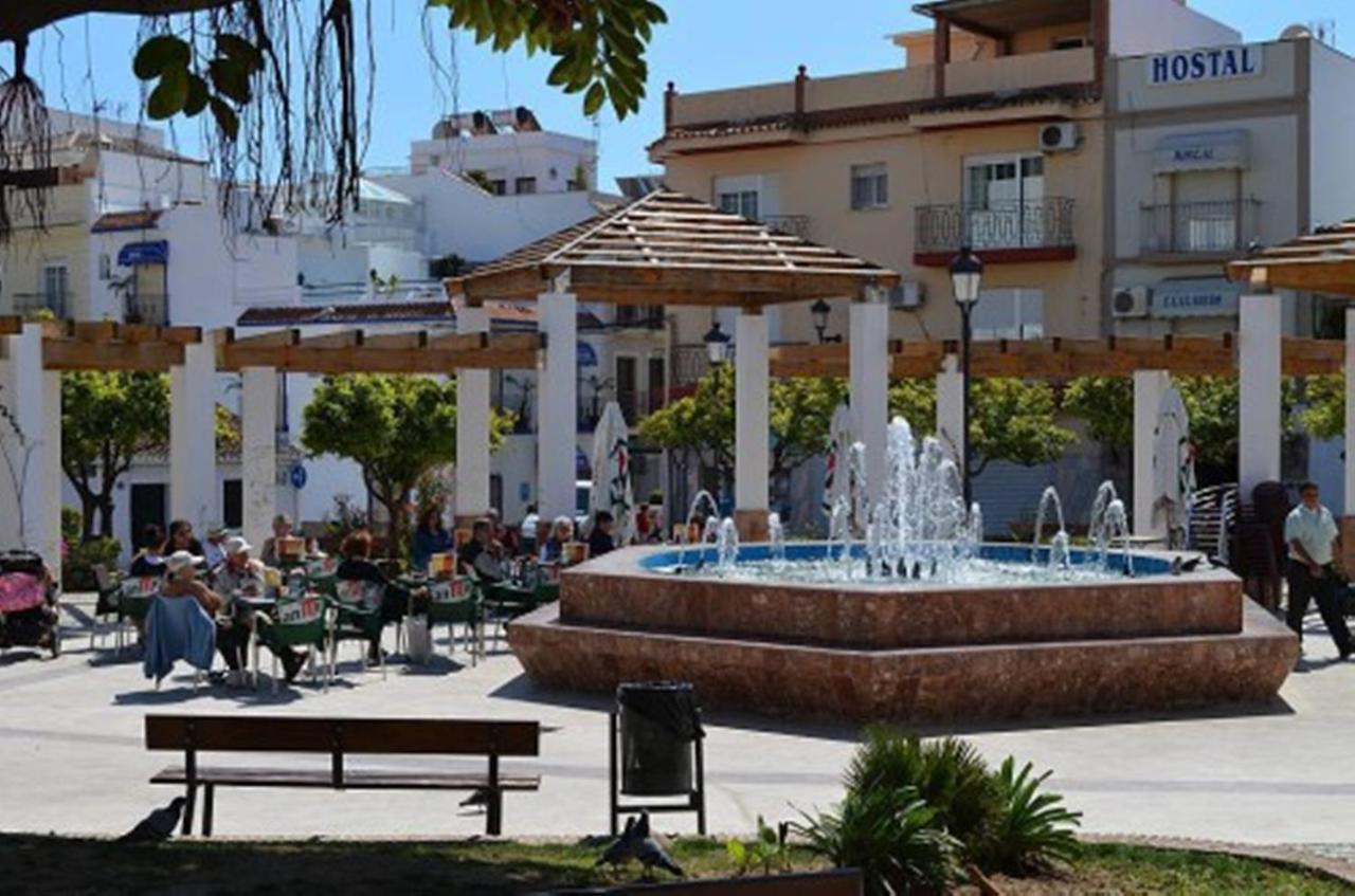 Soleado Apartamento En Nerja Esterno foto